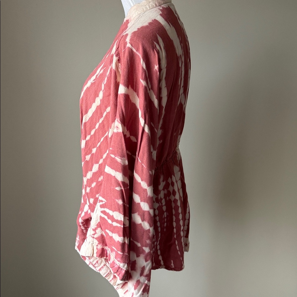 Style Envy Tie Dyed Kimono - Picture 3 of 6